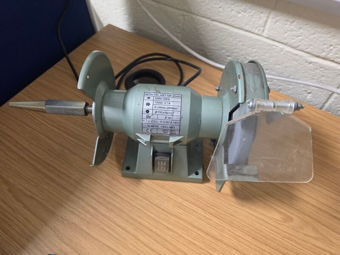 Bench Grinder / Polisher