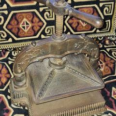 Antique Cast Iron Book Press