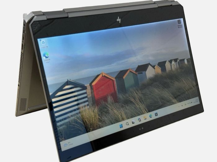HP ZBook Studio X360 G5 Workstation Gaming Laptop 4K UHD 32GB RAM 500GB NVMe 2-in-1 Touchscreen i7-8850H 8 Cores Nvidia Quadro P2000 4GB Win 11 Pro