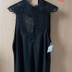 beautifull crochet top with bow on the back