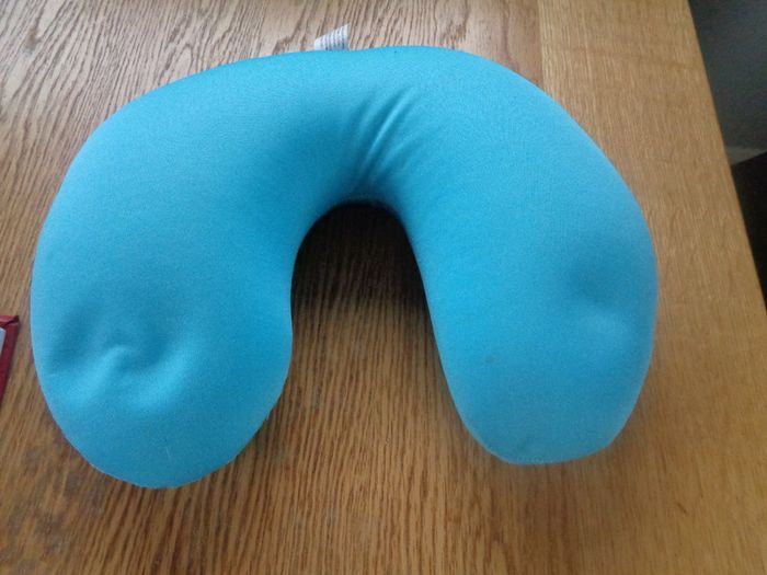 Neck Support Pillow for Sale