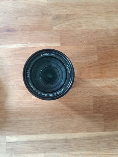 Lens Canon EF-S 18-135mm exelent Condition
