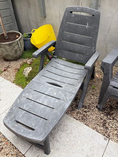 Deck chairs
