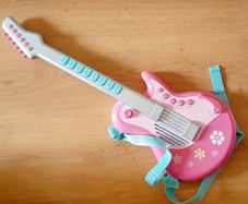 ELC Rockstar Play Guitar