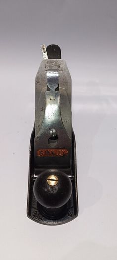 A Vintage Stanley No 4 Smoothing Plane