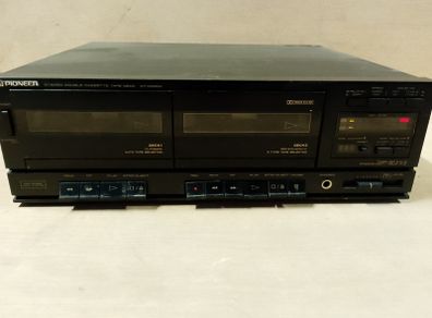 Pioneer CT-X330W double cassette player