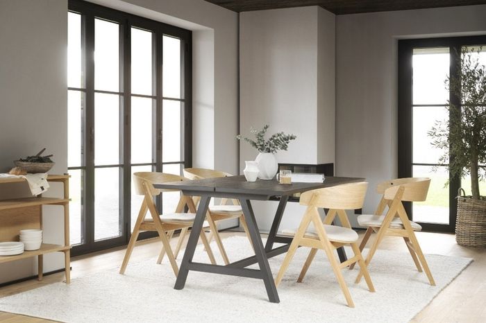 4 Oak dining chairs