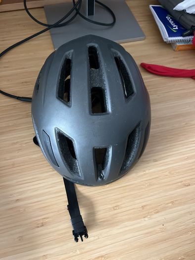Specialized cycling helmet / Bike helmet