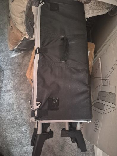 travel cot