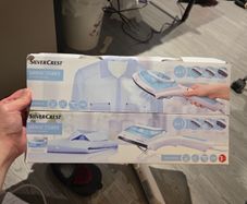 Garment steamer iron