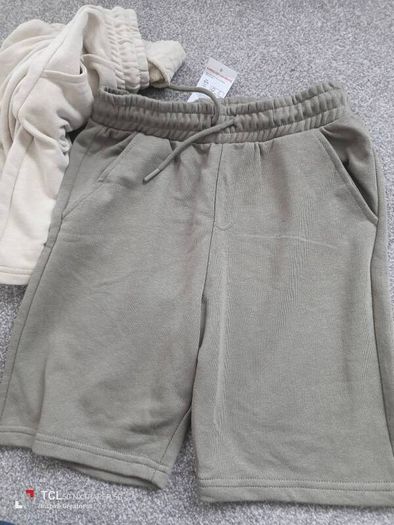 NEW.2xboy's shorts . Age 10/11