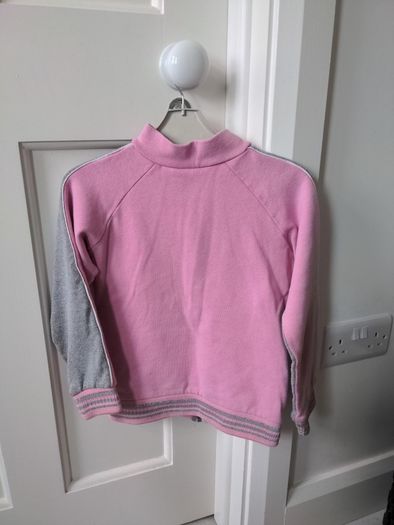 Girls zip up top