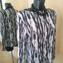 Women's Top Nwt Size 16 Image 3