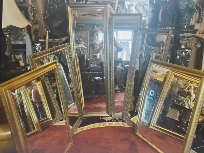 6 antiques mirrors