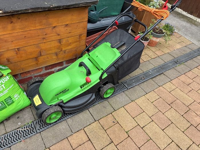 Electric lawn mover - 44cm ( easy adjust )