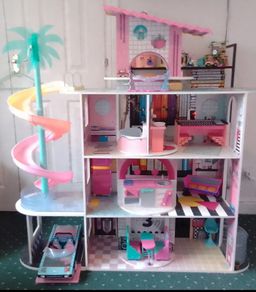 Dollhouse