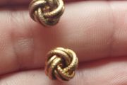 Vintage knot earrings made of 925 sterling silver with gold plating.