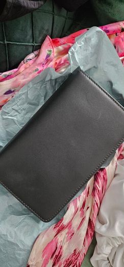 Leather bag