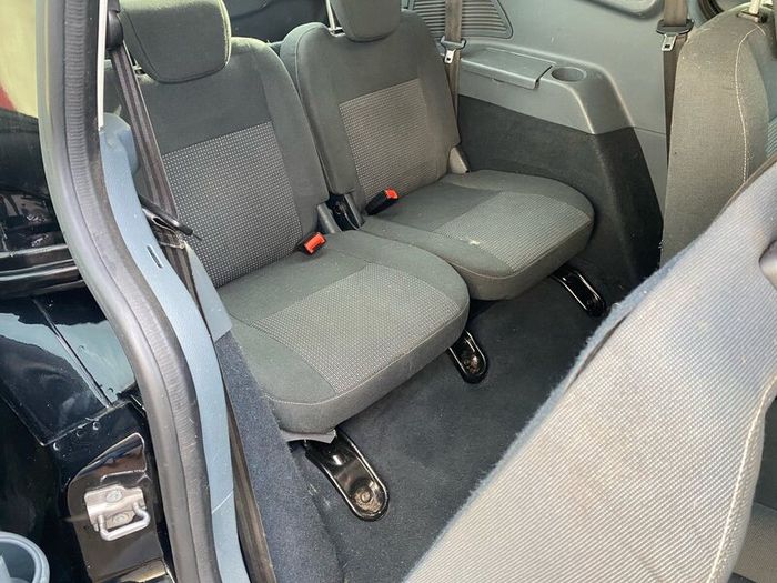 Ford C Max 7 seater