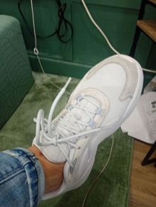 woman's trainers addidas gray