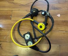Dacor scuba diving regulator set