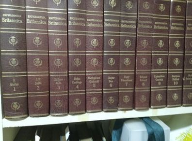 Encyclopedia Britannica - 23 volumes plus index/map volume. 1971 edition.