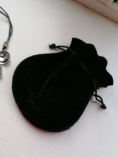 costume necklace