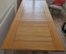 Extendable Oak Dining Table