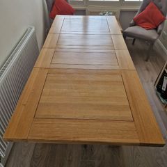 Extendable Oak Dining Table