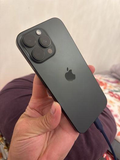 iphone  16 pro Max