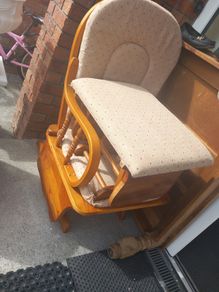 Rocking chair