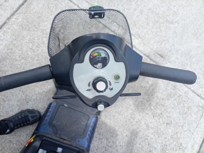 Mobility scooter