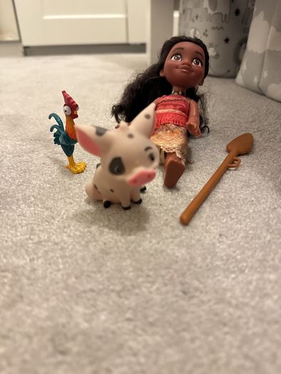Vaiana  set ( Moana, Maui, Pua, Hei Hei)