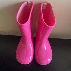 wellies