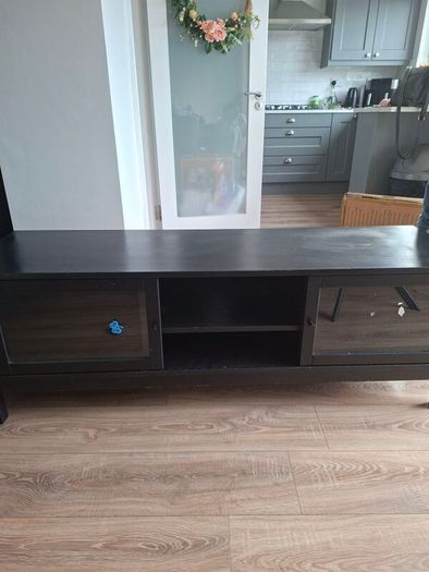 Tv unit