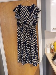 Dress. Size 2XL - 18. Sample Dress.