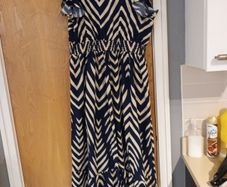 Dress. Size 2XL - 18. Sample Dress.