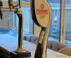bar tap