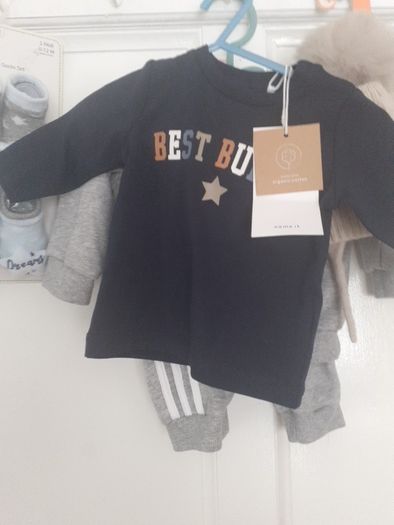 Baby boy bundle 0-3 months .All new with tags .Addidas tracksuit Name it top Dunnes hat and gloves Pack of 7 socks .Pack of 2 pair of rattle socks plus free summer hat new and green cable knit jumper all new 17 euro the lot