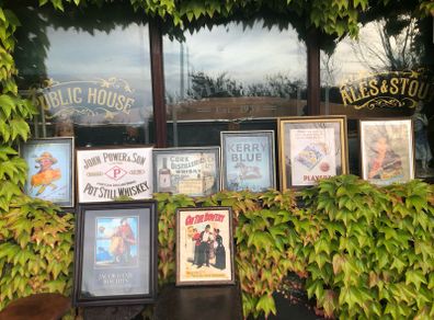 Repro pub pictures