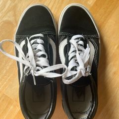 Shoes (vans)