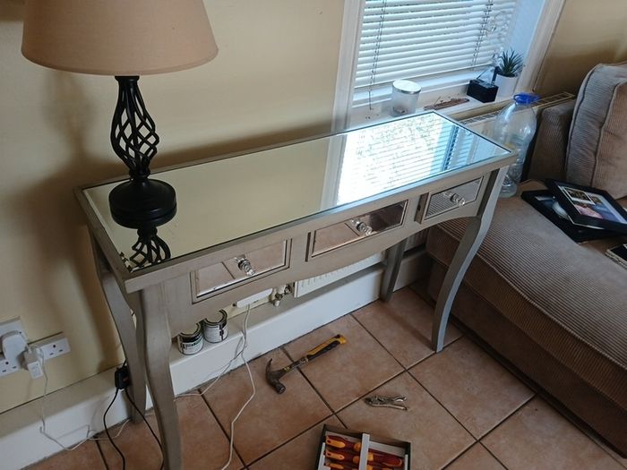 Glass mirror console table