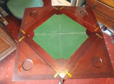 Card Table - Mahogony