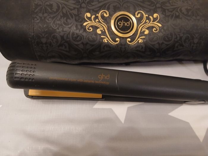 ghd hair straightener