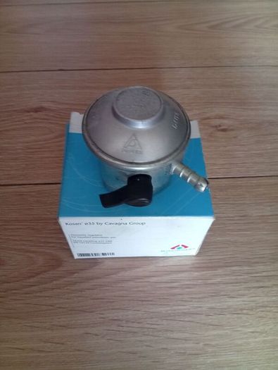 Brand New Propane Butane gas Clip Regulator 27mm 37mbar