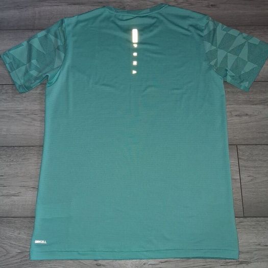 Brand New Puma Drycell Jacquard Reflective T-Shirt - Size - Medium - RRP - 39.95
