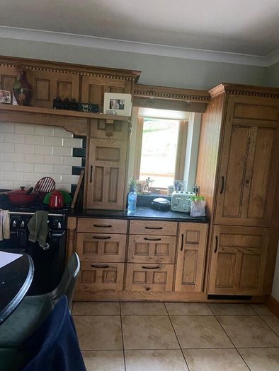 Oak kitchen