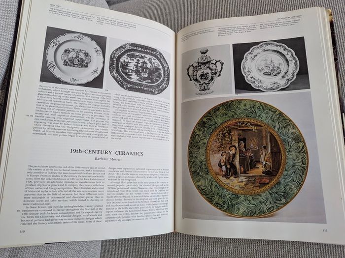 World Antiques - 1978 Large Illustrated Hardback - Furniture, Silver & Ceramics
