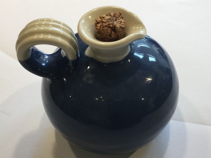 R&j Forrester Bandon Pottery Red Apple/cobalt Blue & Cream Vinegar Jug