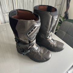 Course adventure boots size 9 uk